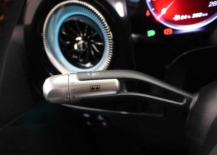 Mercedes-Benz CLA-Klasse 180 Business Solution AMG