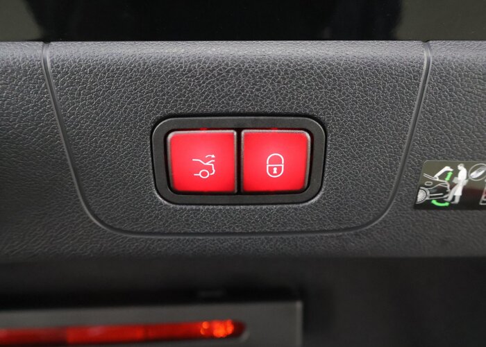 Mercedes-Benz CLA-Klasse 180 Business Solution AMG