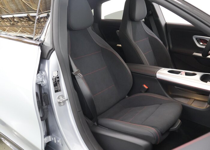 Mercedes-Benz CLA-Klasse 180 Business Solution AMG