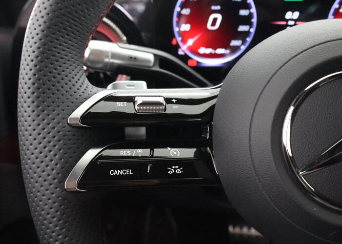 Mercedes-Benz CLA-Klasse 180 Business Solution AMG