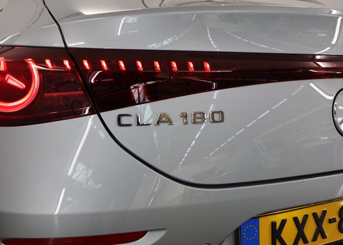 Mercedes-Benz CLA-Klasse 180 Business Solution AMG