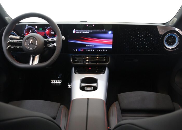 Mercedes-Benz CLA-Klasse 180 Business Solution AMG