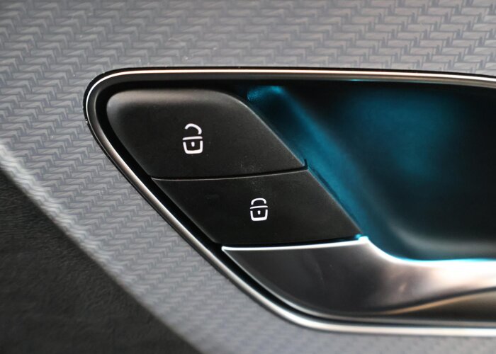 Mercedes-Benz CLA-Klasse 180 Business Solution AMG