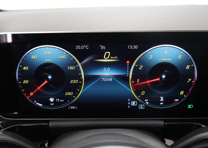 Mercedes-Benz GLA 200 Business Solution AMG