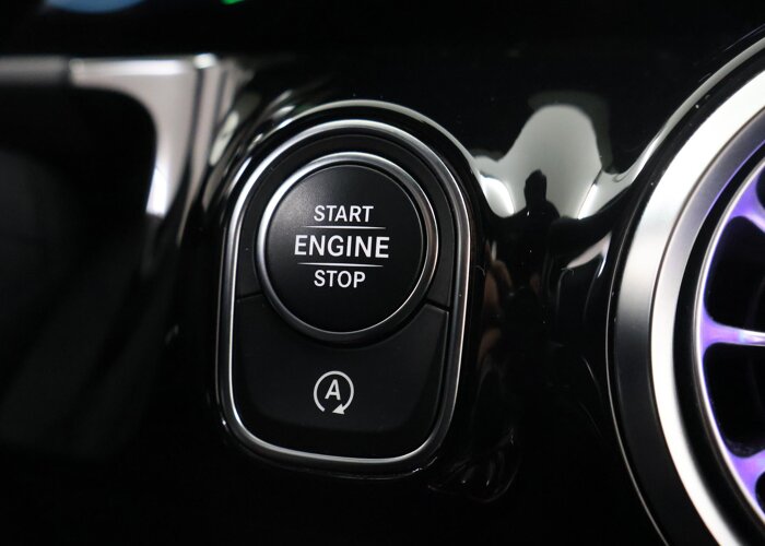 Mercedes-Benz GLA 200 Business Solution AMG
