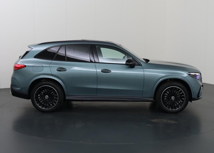 Mercedes-Benz GLC 300e 4MATIC Business Solution AMG