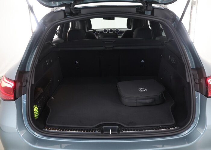 Mercedes-Benz GLC 300e 4MATIC Business Solution AMG