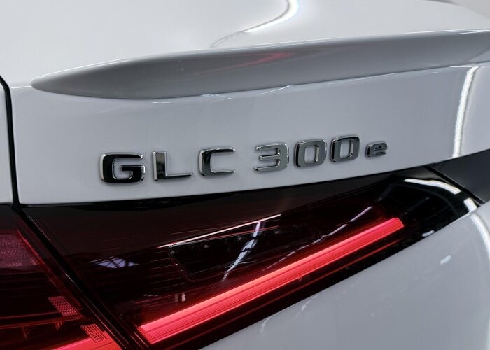 Mercedes-Benz GLC 300e 4MATIC Coupé Business Solution AMG