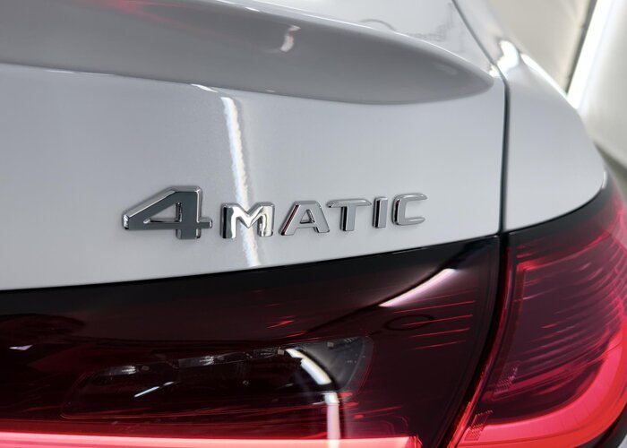 Mercedes-Benz GLC 300e 4MATIC Coupé Business Solution AMG