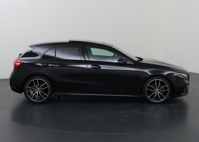 Mercedes-Benz A-Klasse 180 Business Solution AMG
