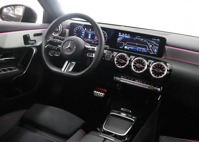 Mercedes-Benz A-Klasse 180 Business Solution AMG