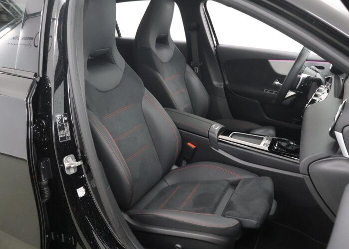 Mercedes-Benz A-Klasse 180 Business Solution AMG