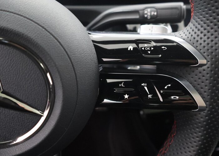 Mercedes-Benz A-Klasse 180 Business Solution AMG