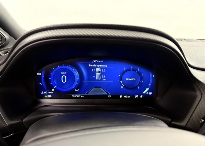 Ford Puma 1.0 EcoBoost Hybrid ST-Line X First Edition