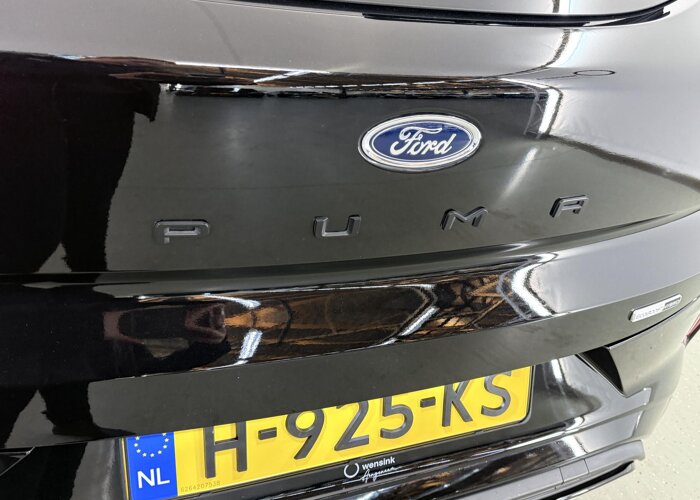 Ford Puma 1.0 EcoBoost Hybrid ST-Line X First Edition