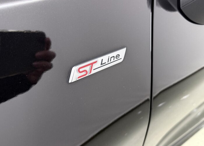 Ford Puma 1.0 EcoBoost Hybrid ST-Line X First Edition