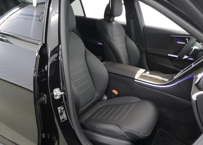 Mercedes-Benz C-Klasse 300 e 140 Years Edition