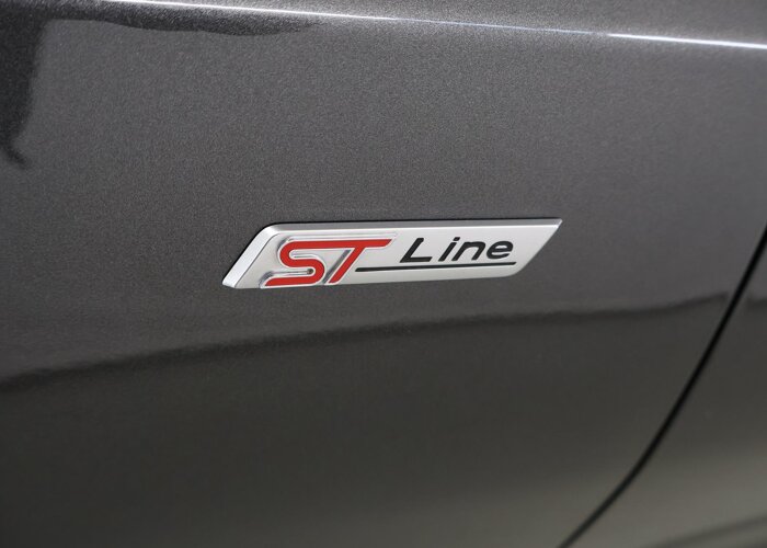 Ford FOCUS Wagon 1.0 EcoBoost Hybrid ST Line X