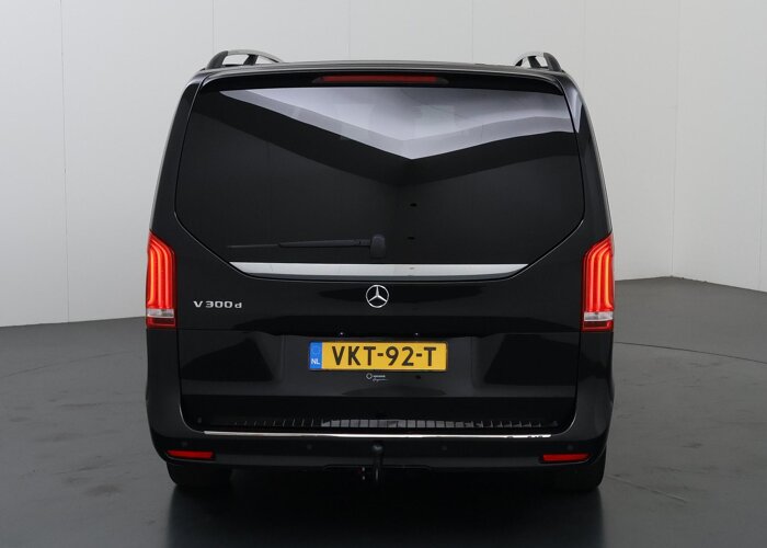 Mercedes-Benz V-Klasse 300d L2 | DUBBELE CABINE | AMG | AVANTGARDE |