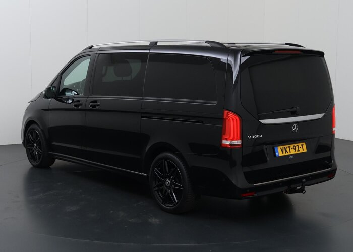 Mercedes-Benz V-Klasse 300d L2 | DUBBELE CABINE | AMG | AVANTGARDE |