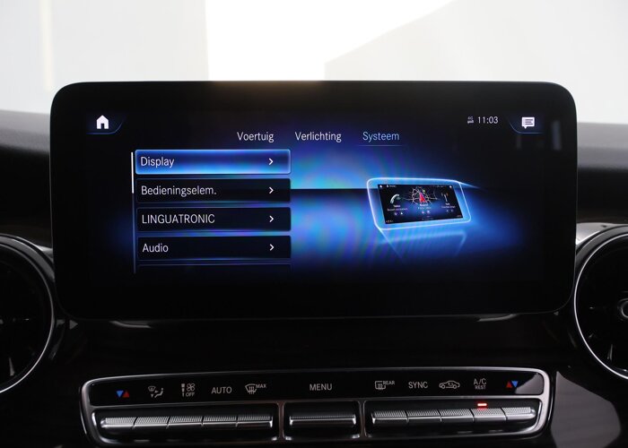 Mercedes-Benz V-Klasse 300d L2 | DUBBELE CABINE | AMG | AVANTGARDE |