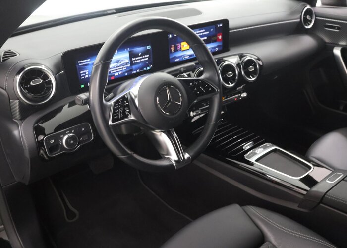 Mercedes-Benz CLA-Klasse 180 Business Line