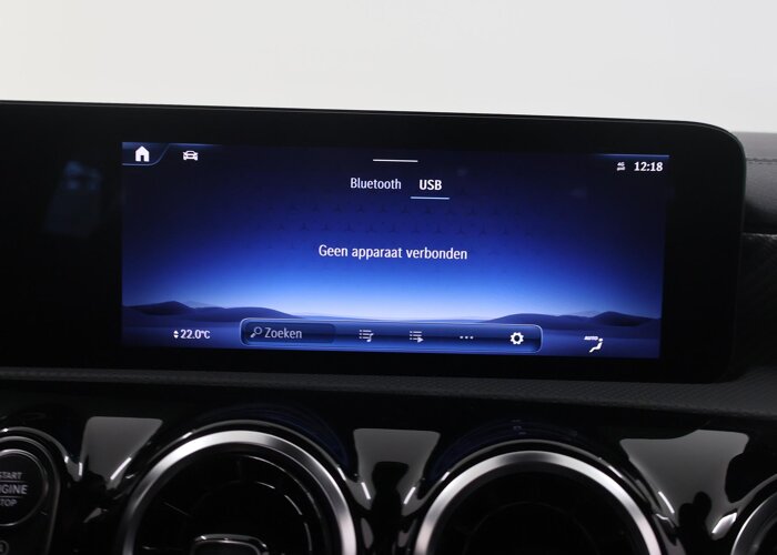 Mercedes-Benz CLA-Klasse 180 Business Line