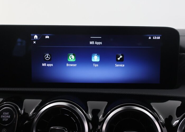 Mercedes-Benz CLA-Klasse 180 Business Line