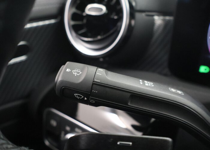 Mercedes-Benz CLA-Klasse 180 Business Line