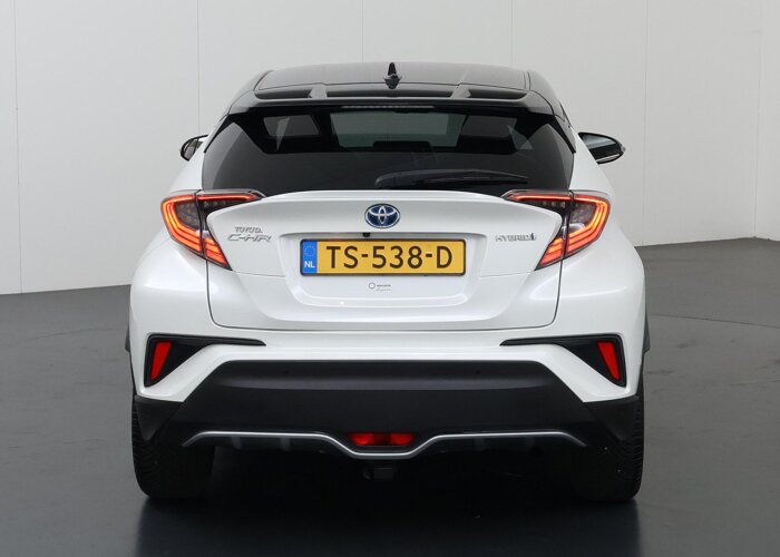Toyota C-HR 1.8 Hybrid Bi-Tone