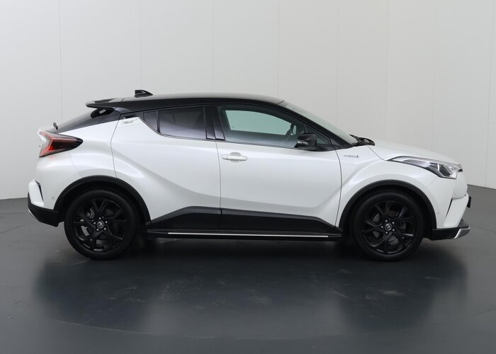Toyota C-HR 1.8 Hybrid Bi-Tone