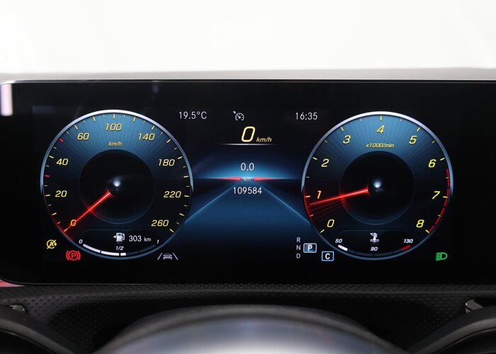 Mercedes-Benz CLA-Klasse 180 Business Solution AMG