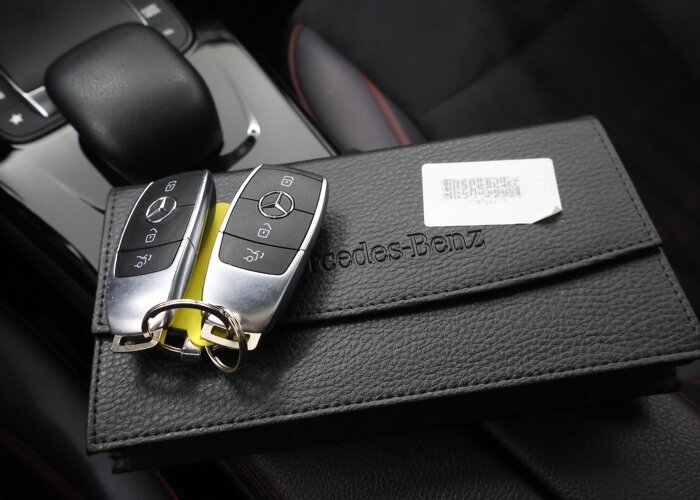 Mercedes-Benz CLA-Klasse 180 Business Solution AMG