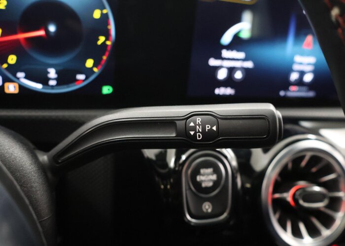 Mercedes-Benz CLA-Klasse 180 Business Solution AMG