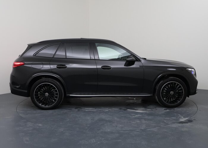 Mercedes-Benz GLC 300e 4MATIC Business Solution AMG