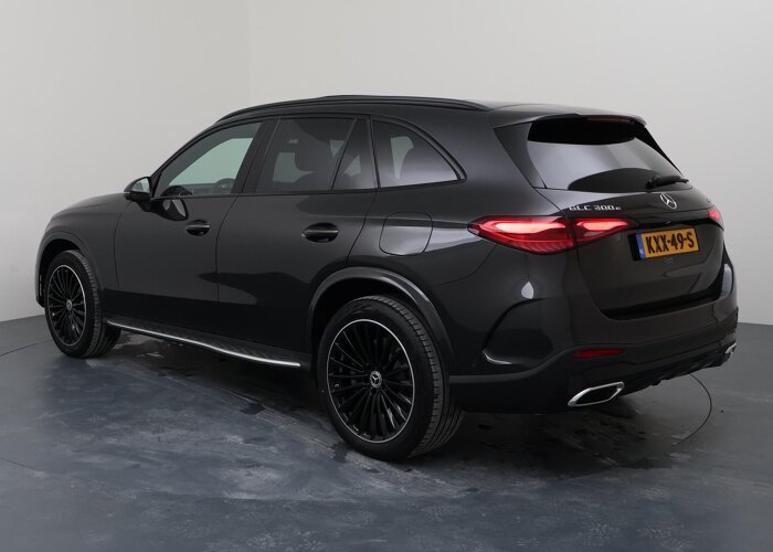 Mercedes-Benz GLC 300e 4MATIC Business Solution AMG