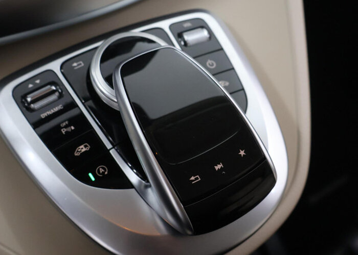 Mercedes-Benz V-Klasse 250d 4-MATIC | DUBBELE CABINE | AVANTGARDE | AMG |