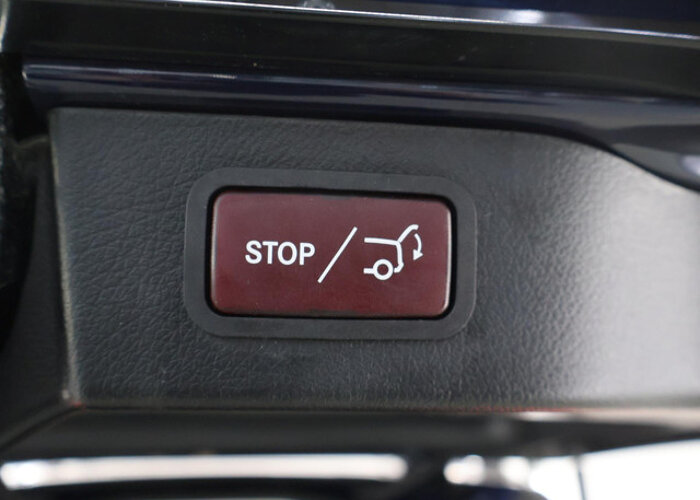 Mercedes-Benz V-Klasse 250d 4-MATIC | DUBBELE CABINE | AVANTGARDE | AMG |