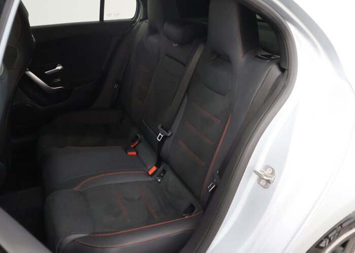 Mercedes-Benz A-Klasse 180 Star Edition AMG Line