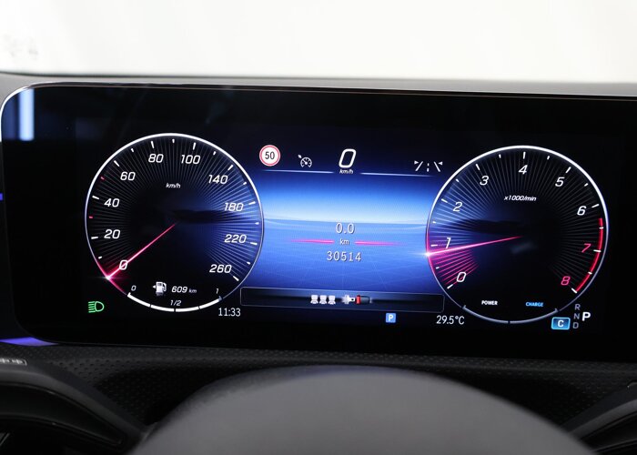 Mercedes-Benz A-Klasse 180 Star Edition AMG Line