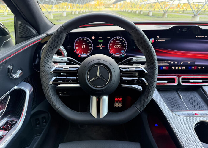 Mercedes-Benz C-Klasse 400 4MATIC Launch Edition 94 kWh