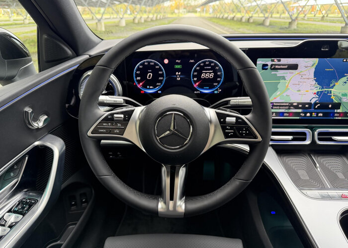 Mercedes-Benz C-Klasse 400 4MATIC Business Solution Luxury 94 kWh