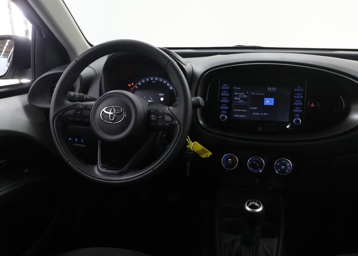 Toyota Aygo X 1.0 VVT-i MT Play