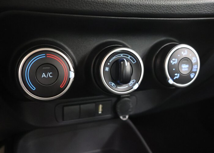 Toyota Aygo X 1.0 VVT-i MT Play