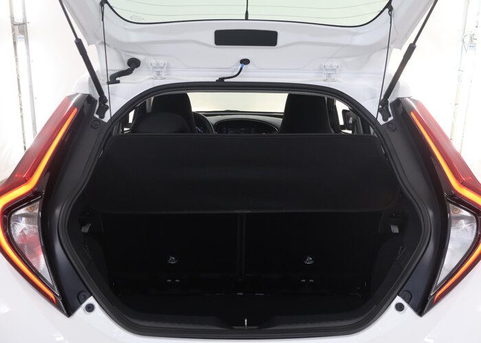 Toyota Aygo X 1.0 VVT-i MT Play