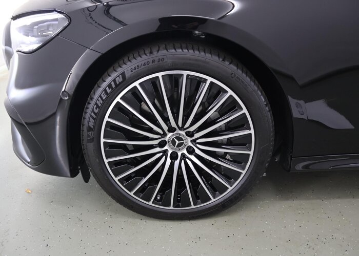 Mercedes-Benz E-Klasse 300e Sport Edition