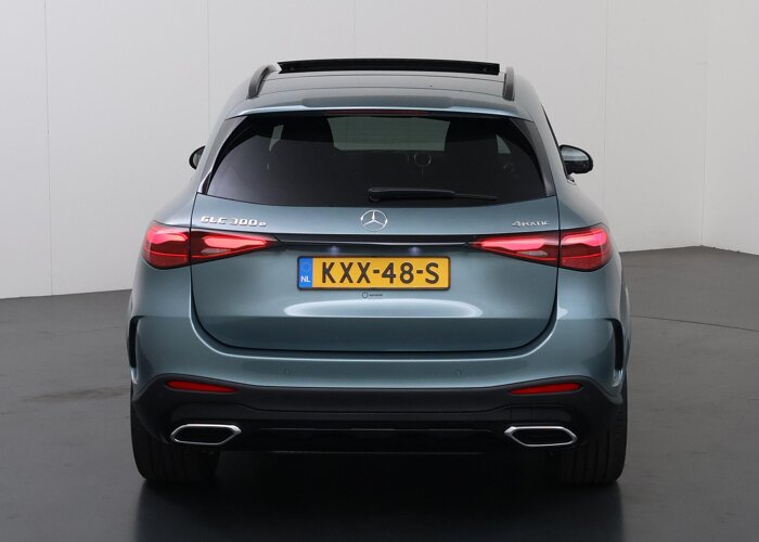 Mercedes-Benz GLC 300e 4MATIC Business Solution AMG