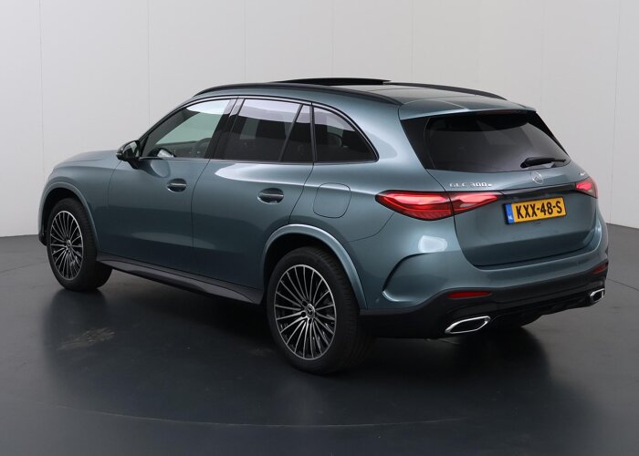 Mercedes-Benz GLC 300e 4MATIC Business Solution AMG