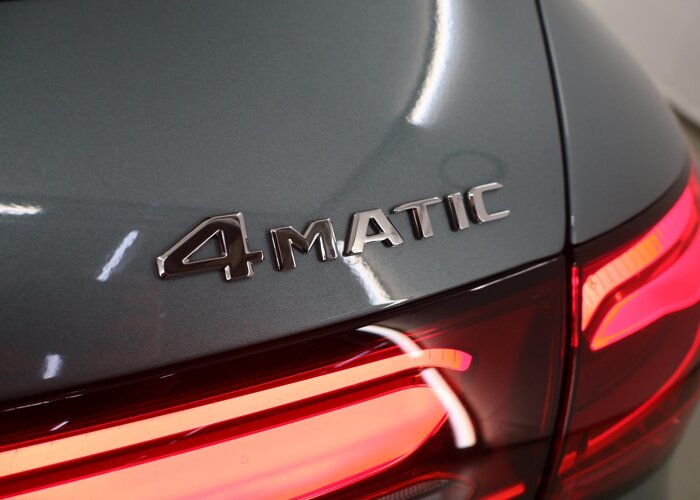 Mercedes-Benz GLC 300e 4MATIC Business Solution AMG