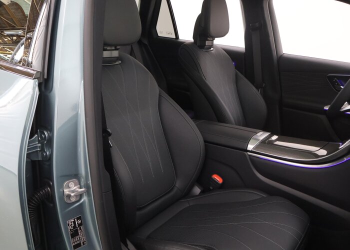 Mercedes-Benz GLC 300e 4MATIC Business Solution AMG